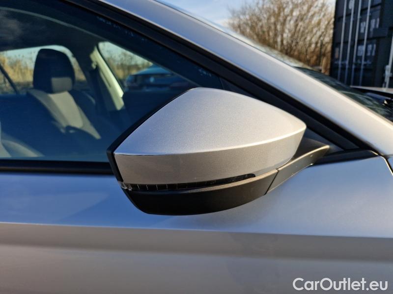  Skoda  Octavia  Combi (NX3)(2020) Oct.Combi 2.0TDI 110 Ambit. AT #19