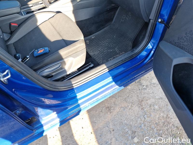  Skoda  Octavia  Combi (NX3)(2020) Oct.Combi 2.0TDI 85 Ambition #31