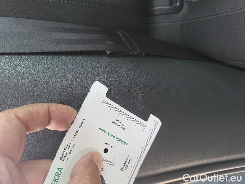  Skoda  Octavia  Combi  (5E5)(03.2017->) Co2.0TDI110 Style DSG #6