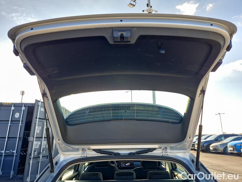  Skoda  Octavia  Combi (NX3)(2020) Oct.Combi 2.0TDI 110 Ambit. AT #12