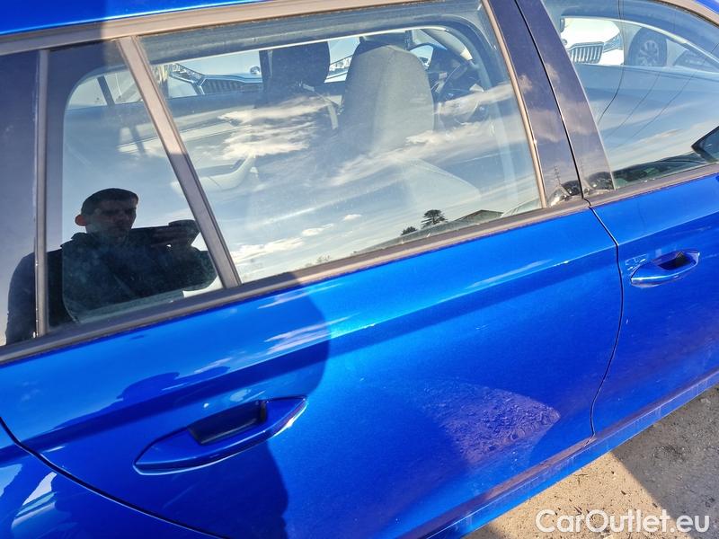  Skoda  Octavia  Combi (NX3)(2020) Oct.Combi 2.0TDI 85 Ambition #24