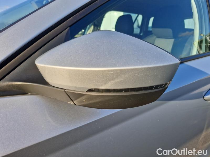  Skoda  Octavia  Combi (NX3)(2020) Oct.Combi 2.0TDI 110 Ambit. AT #5