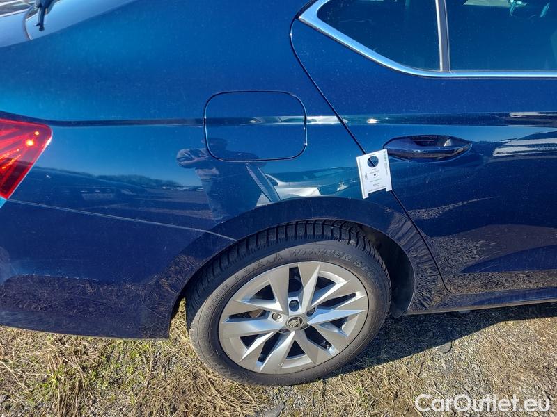  Skoda  Octavia  Lim. (NX3)(2020)  1.5TSI 110 Style 5d #27