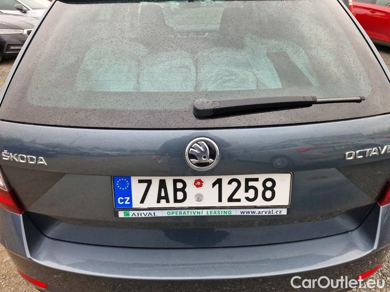  Skoda  Octavia  Combi  (5E5)(03.2017->) Co2.0TDI110 Style DSG #15