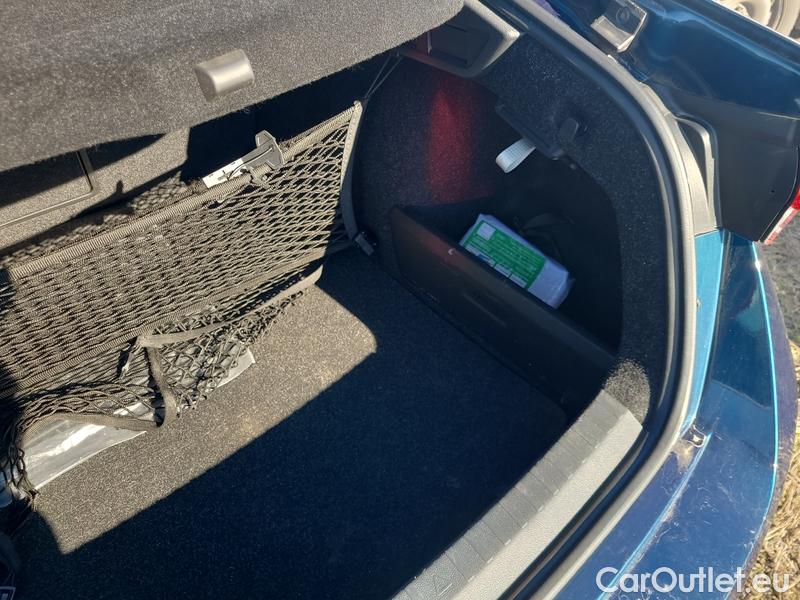  Skoda  Octavia  Lim. (NX3)(2020)  1.5TSI 110 Style 5d #21