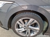  Volkswagen  Golf  VOLKSWAGEN / 2019 / 5P / BERLINA 1.5 ETSI EVO ACT 110KW R-LINE DSG #20