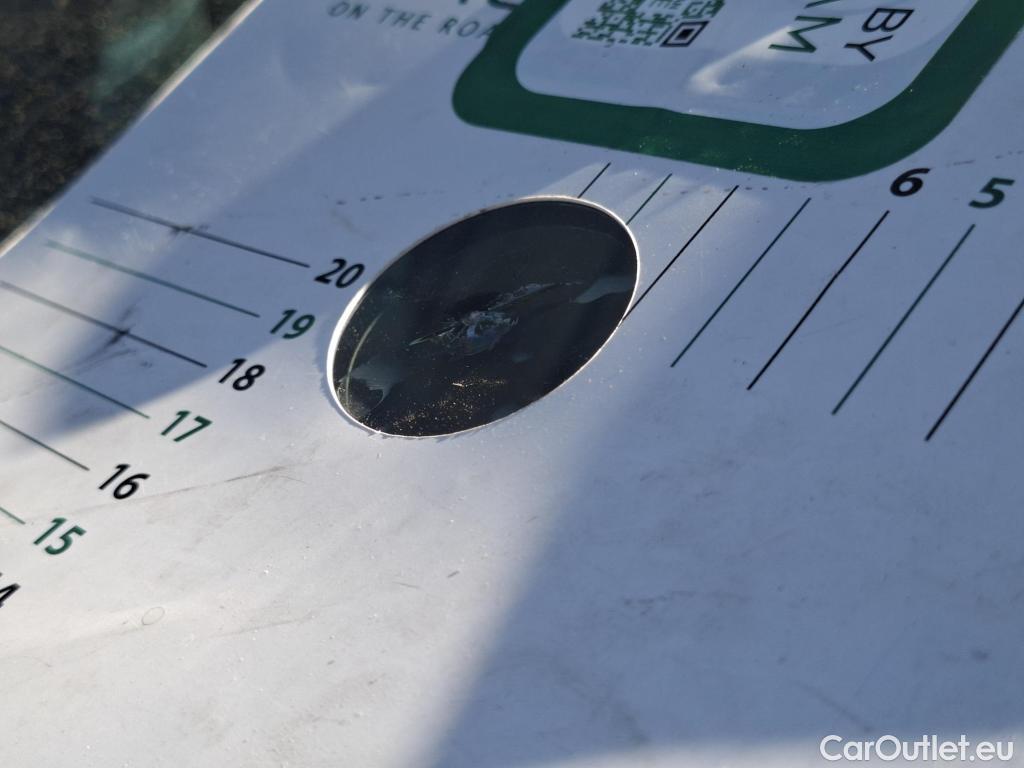  Audi  Q3  S Line Quattro 2.0 TDI 150CV BVA7 E6 #4