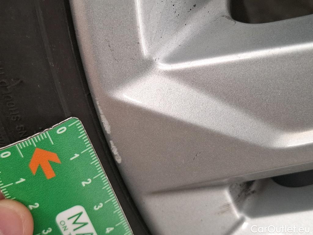  Audi  Q2  35 TDI Quattro Business Line 2.0 TDI 150CV BVA7 E6d #13