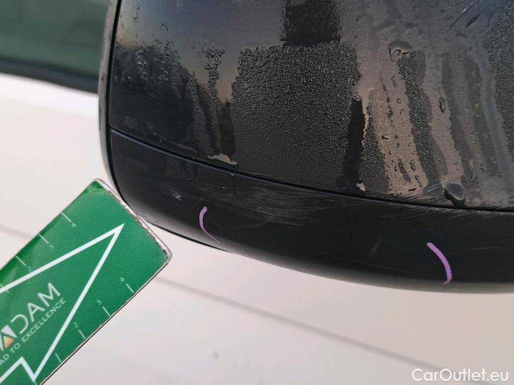  Land Rover  Discovery VOLKSWAGEN Transporter / 2020 / 4P / furgón Furgón Corto TN 2.0 TDI 81kW (110CV) #42