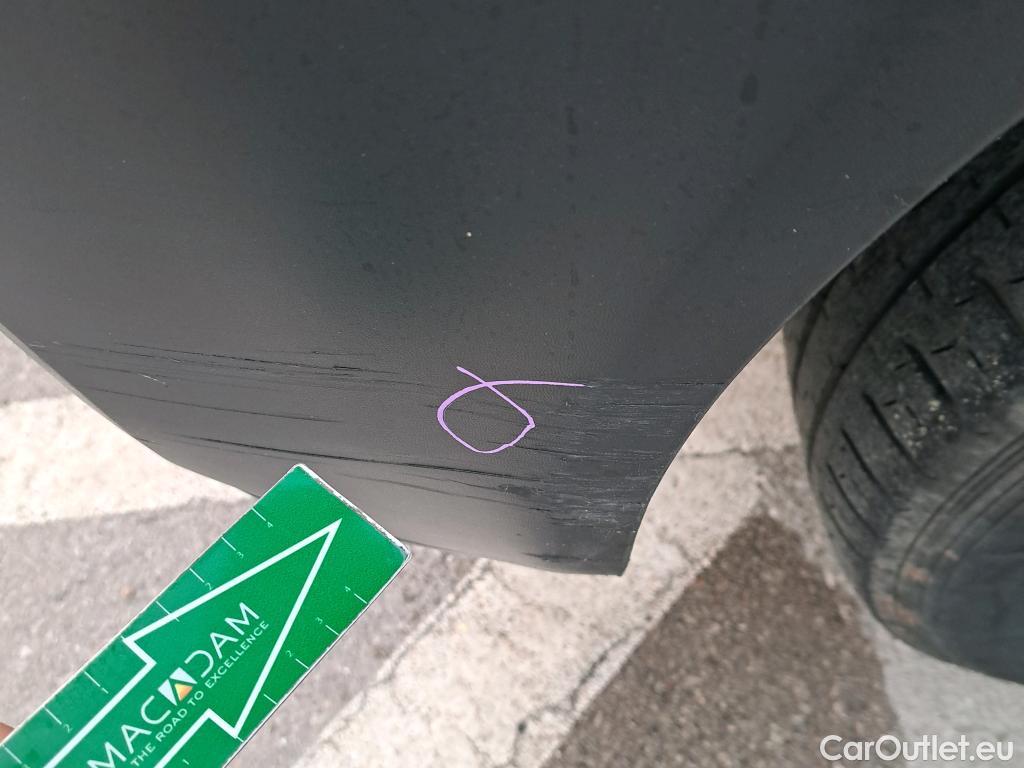  Land Rover  Discovery VOLKSWAGEN Transporter / 2020 / 4P / furgón Furgón Corto TN 2.0 TDI 81kW (110CV) #24