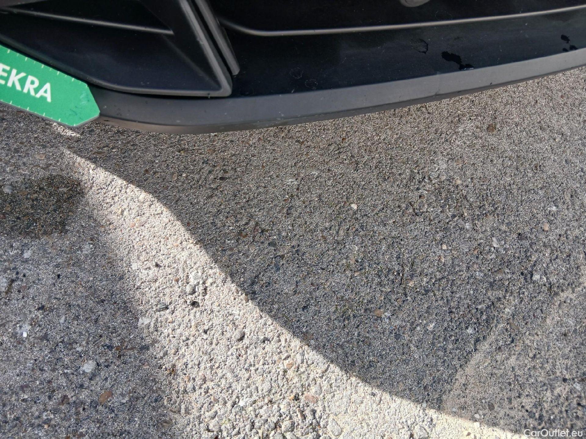  Nissan  Qashqai NISSAN  / 2021 / 5P / todoterreno DIG-T 116kW (158CV) mHEV Xtronic Acenta (AC) #10