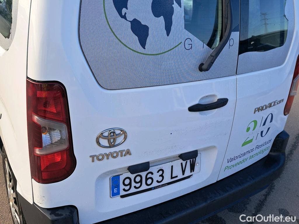  Toyota  Proace TOYOTA  COMBI CITY 1.5D 75kW (100CV) GX L1 #11