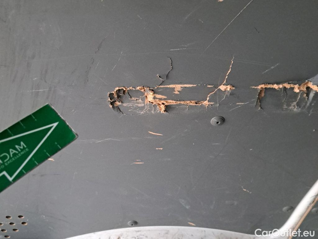  Land Rover  Discovery VOLKSWAGEN Transporter / 2020 / 4P / furgón Furgón Corto TN 2.0 TDI 81kW (110CV) #16