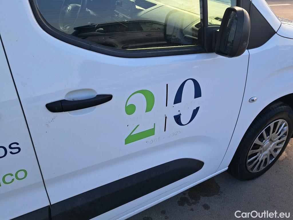  Toyota  Proace TOYOTA  COMBI CITY 1.5D 75kW (100CV) GX L1 #25