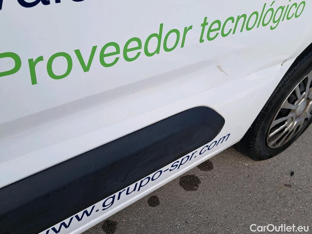  Toyota  Proace TOYOTA  COMBI CITY 1.5D 75kW (100CV) GX L1 #4