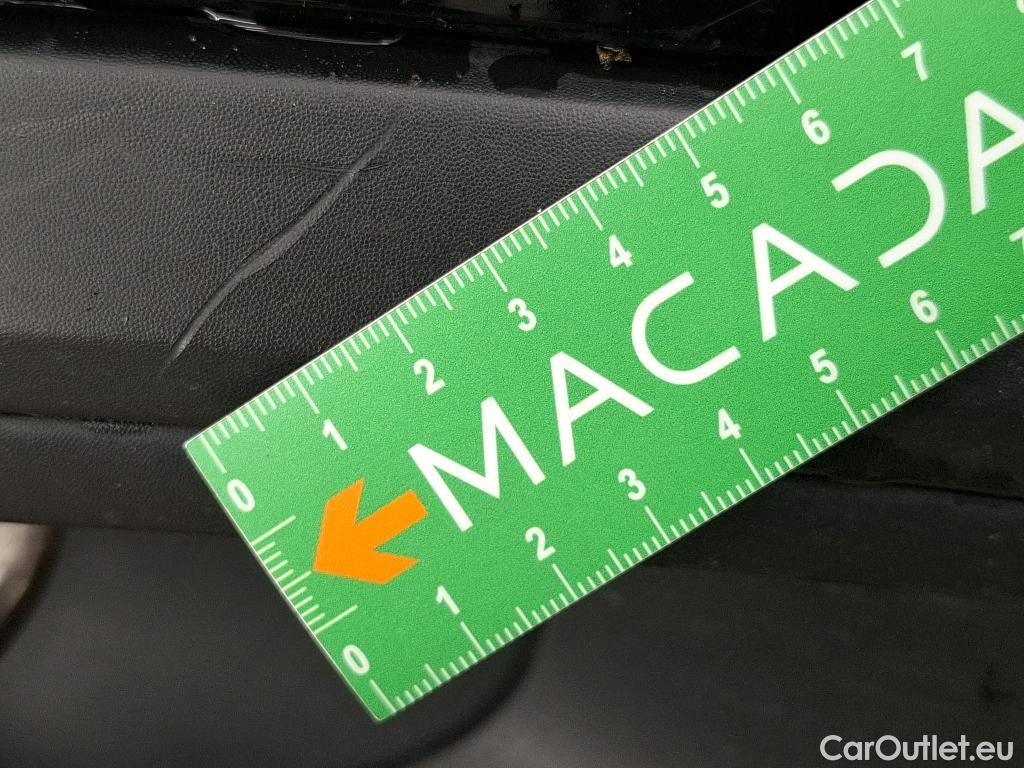  Citroen  C3  Société Feel Nav 1.2 PureTech 80CV BVM5 E6 #25