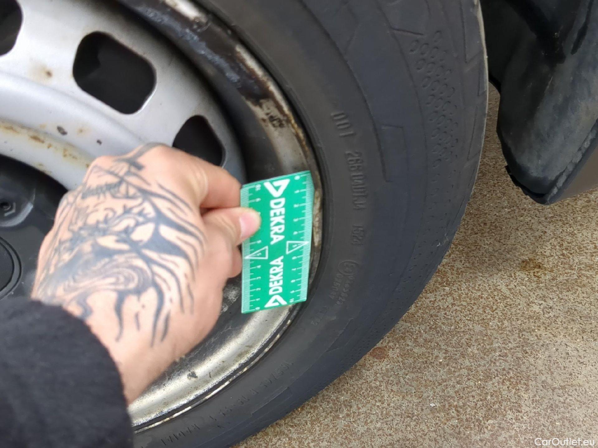  Citroen  Berlingo  Fourgon Club M 650 1.5 BlueHDi 75CV BVM5 E6dT #29