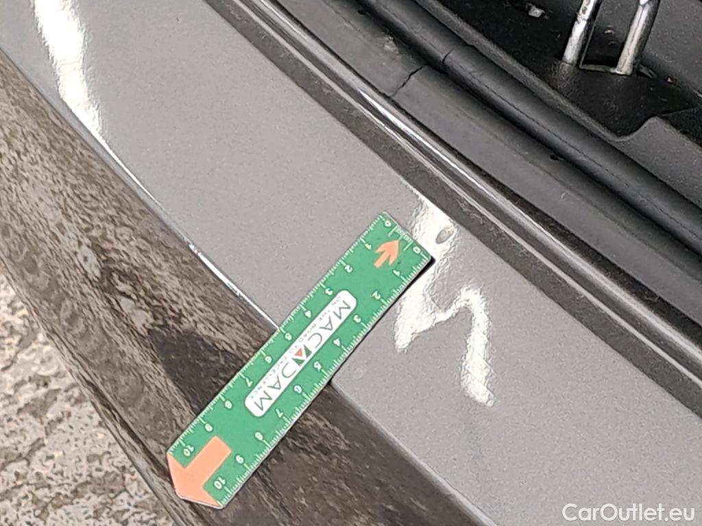  Fiat  500 FIAT  / 2015 / 3P / Berline Hybrid 1.0 BSG 70 ch Dolcevita #6