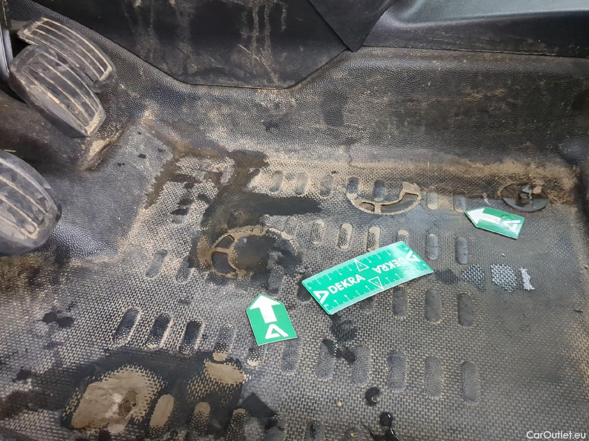  Citroen  Berlingo  Fourgon Club M 650 1.5 BlueHDi 75CV BVM5 E6dT #1