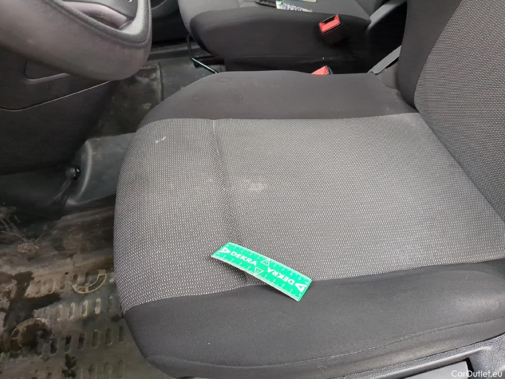  Citroen  Berlingo  Fourgon Club M 650 1.5 BlueHDi 75CV BVM5 E6dT #4