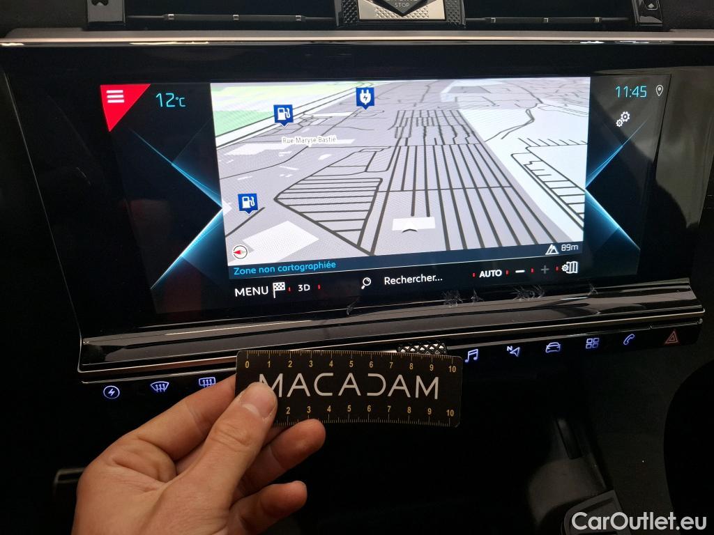  DS  DS7 DS DS 7 Crossback / 2017 / 5P / SUV E-TENSE 225 PERFORMANCE Line + #9