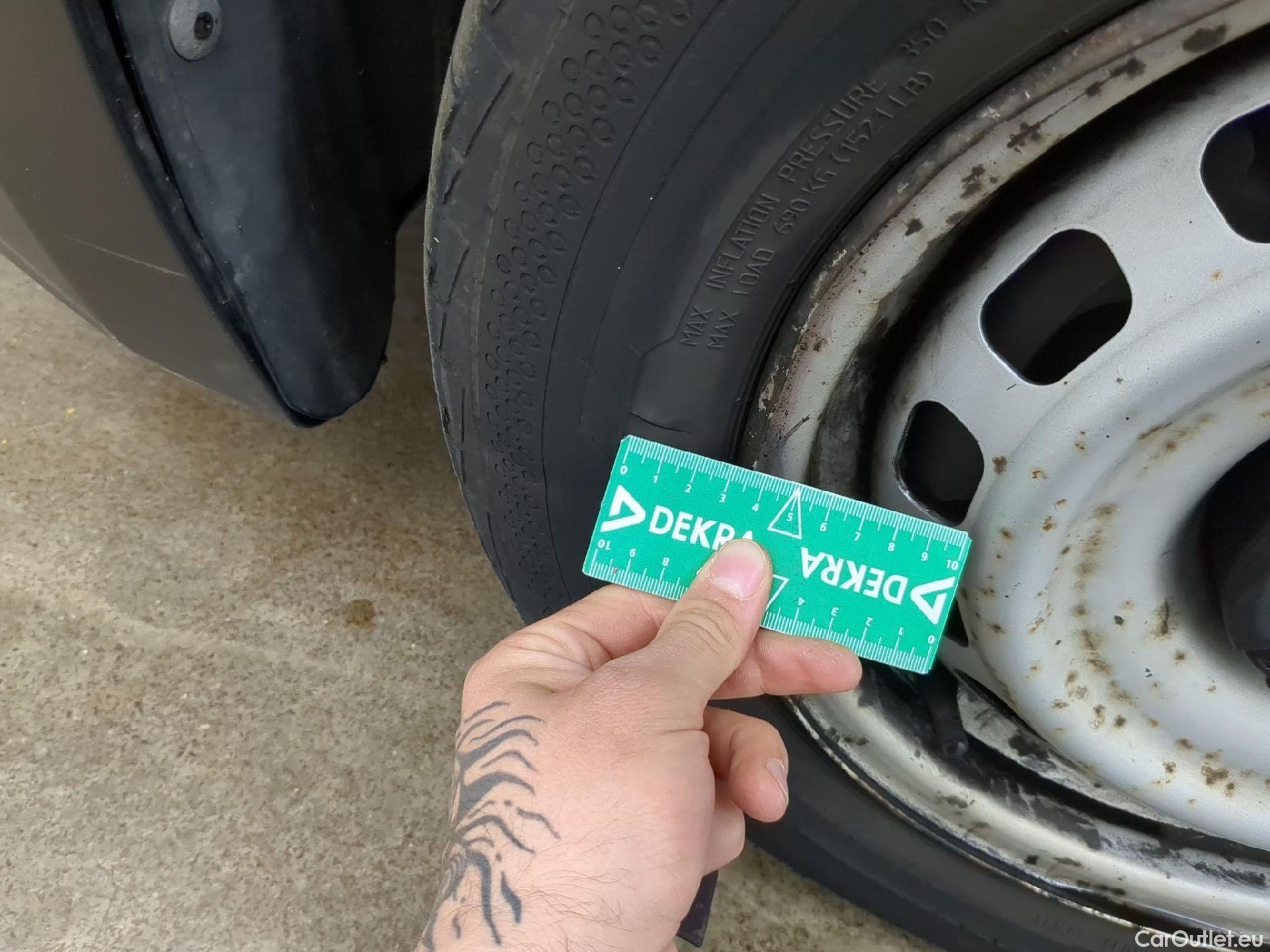  Citroen  Berlingo  Fourgon Club M 650 1.5 BlueHDi 75CV BVM5 E6dT #6