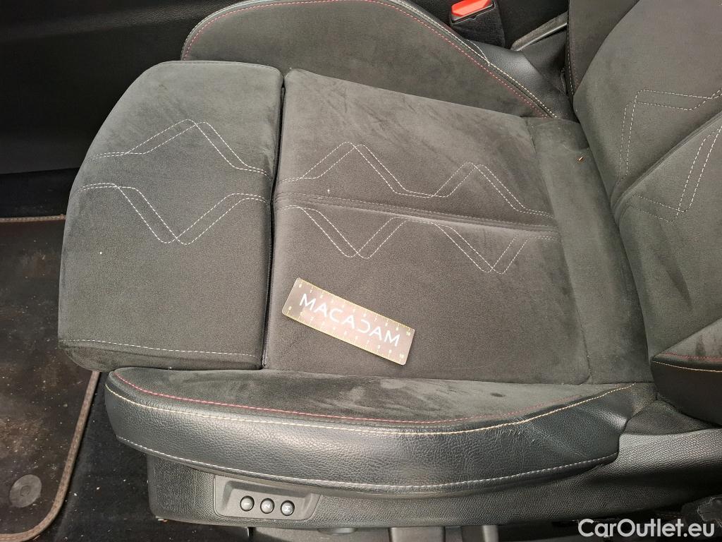  DS  DS7 DS DS 7 Crossback / 2017 / 5P / SUV E-TENSE 225 PERFORMANCE Line + #11