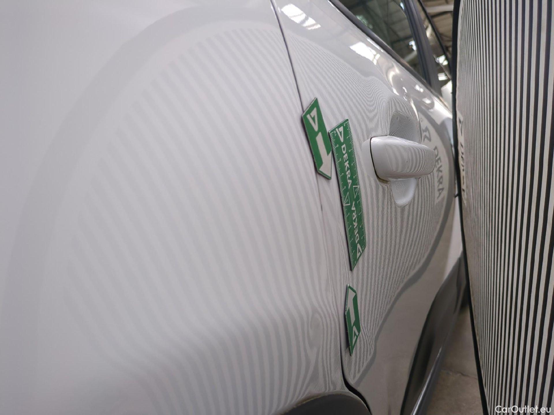  Citroen  C3  C-Series 1.5 BlueHDI 100CV BVM6 6E #26