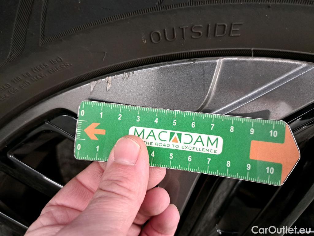  Citroen  C4 CITROEN  X / 2022 / 4P / Berline PureTech 130 S&S EAT8 Feel Pack #31