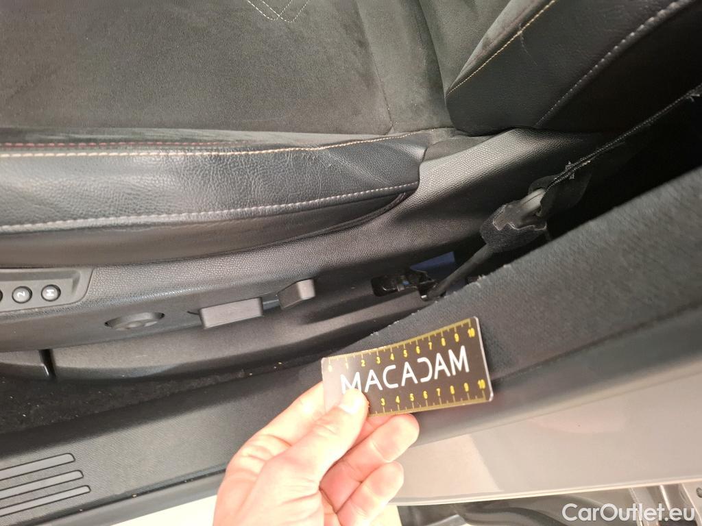  DS  DS7 DS DS 7 Crossback / 2017 / 5P / SUV E-TENSE 225 PERFORMANCE Line + #13