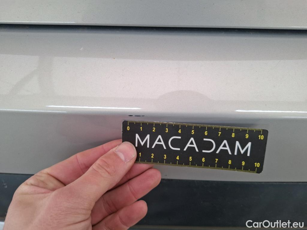  DS  DS7 DS DS 7 Crossback / 2017 / 5P / SUV E-TENSE 225 PERFORMANCE Line + #33