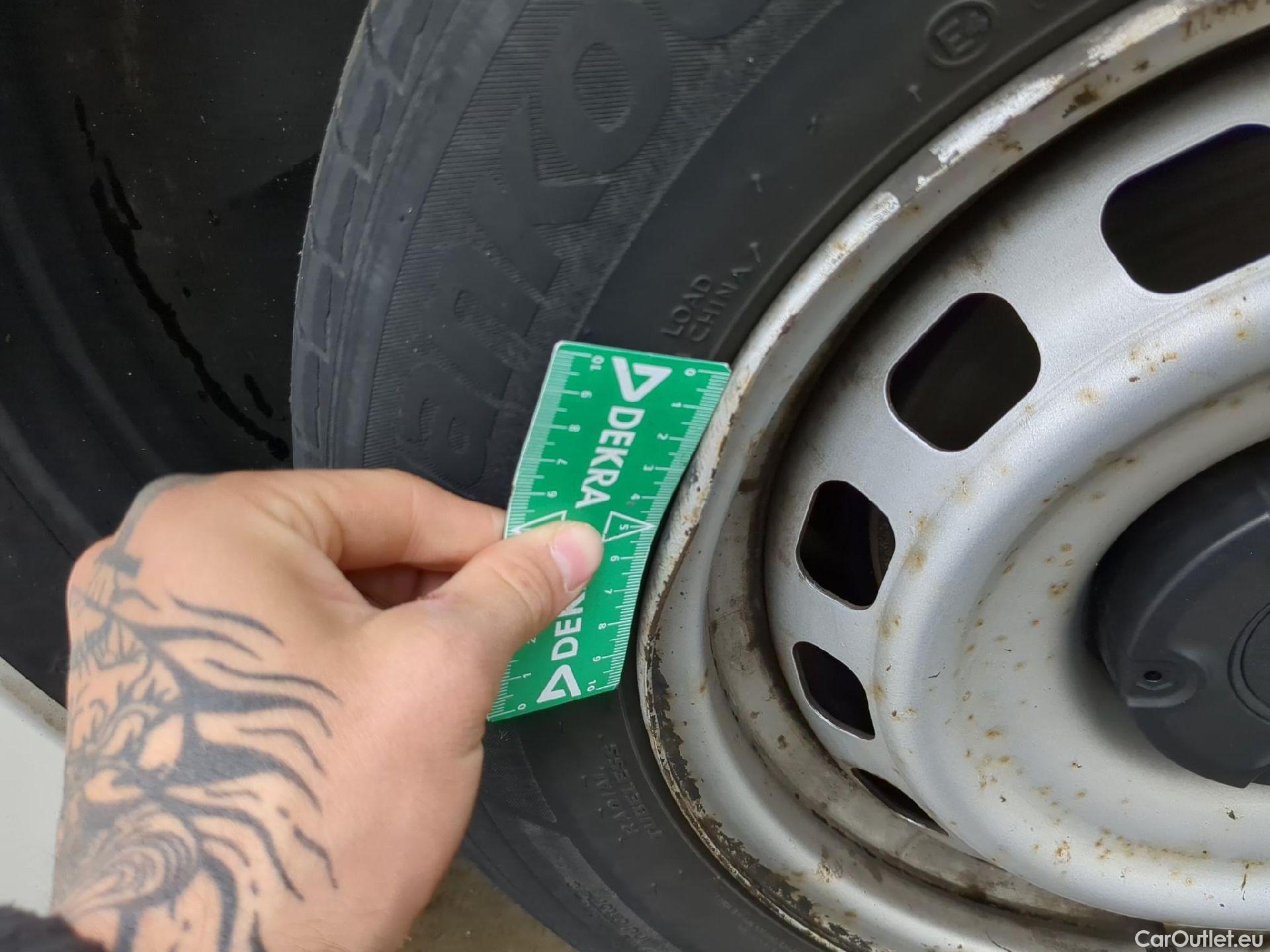  Citroen  Berlingo  Fourgon Club M 650 1.5 BlueHDi 75CV BVM5 E6dT #11