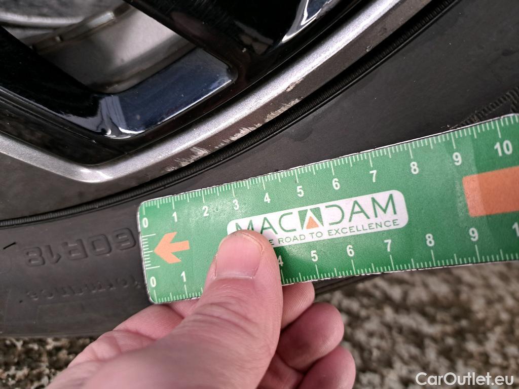  Citroen  C4 CITROEN  X / 2022 / 4P / Berline PureTech 130 S&S EAT8 Feel Pack #39