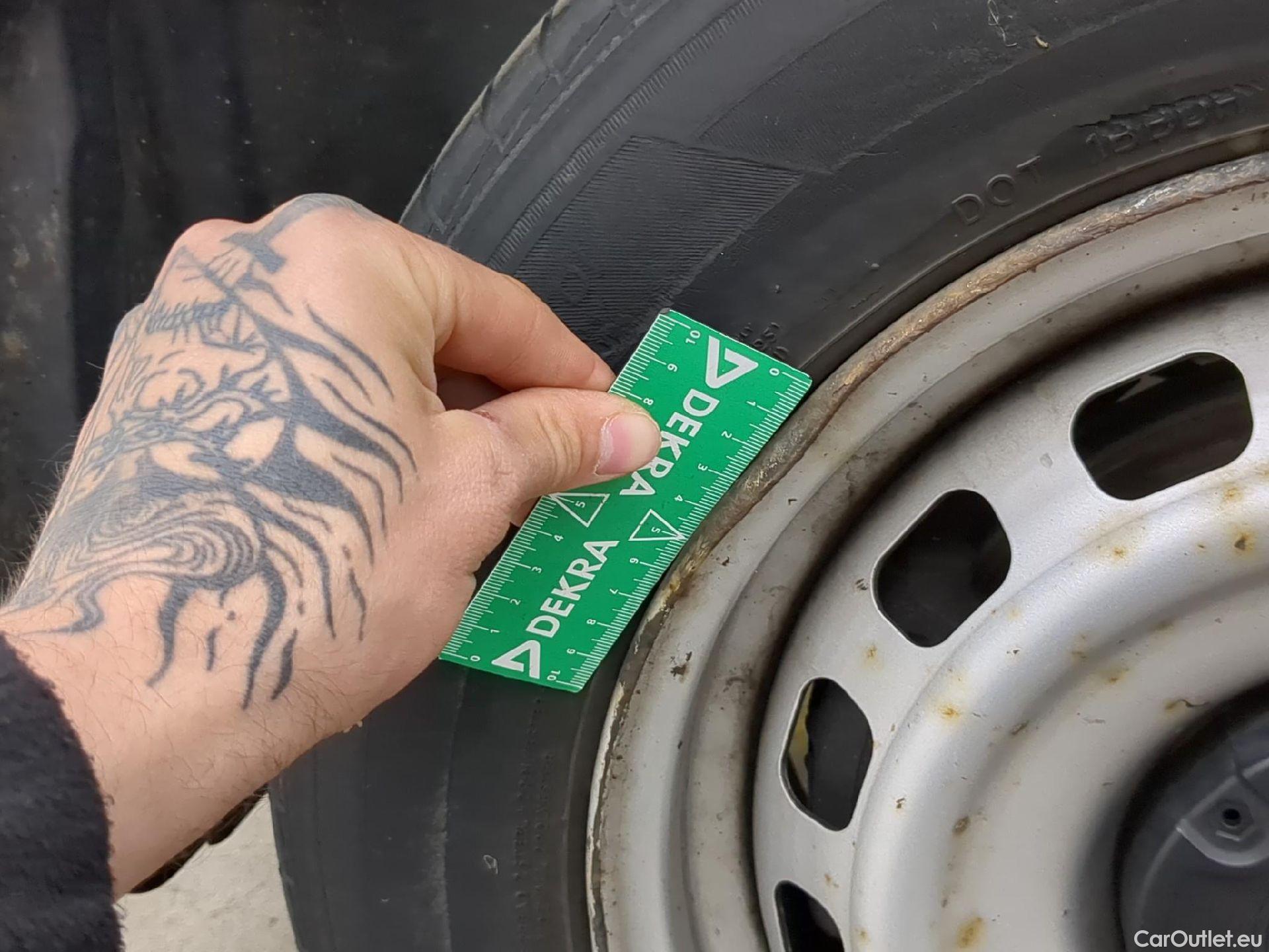  Citroen  Berlingo  Fourgon Club M 650 1.5 BlueHDi 75CV BVM5 E6dT #27