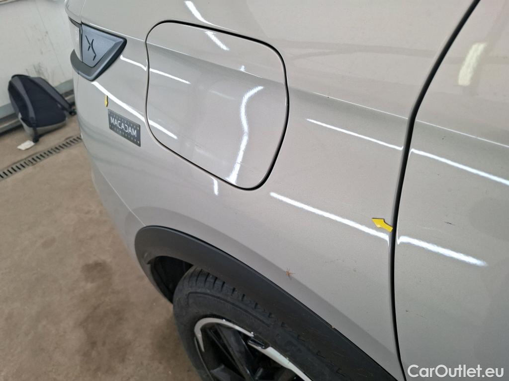  DS  DS7 DS DS 7 Crossback / 2017 / 5P / SUV E-TENSE 225 PERFORMANCE Line + #27