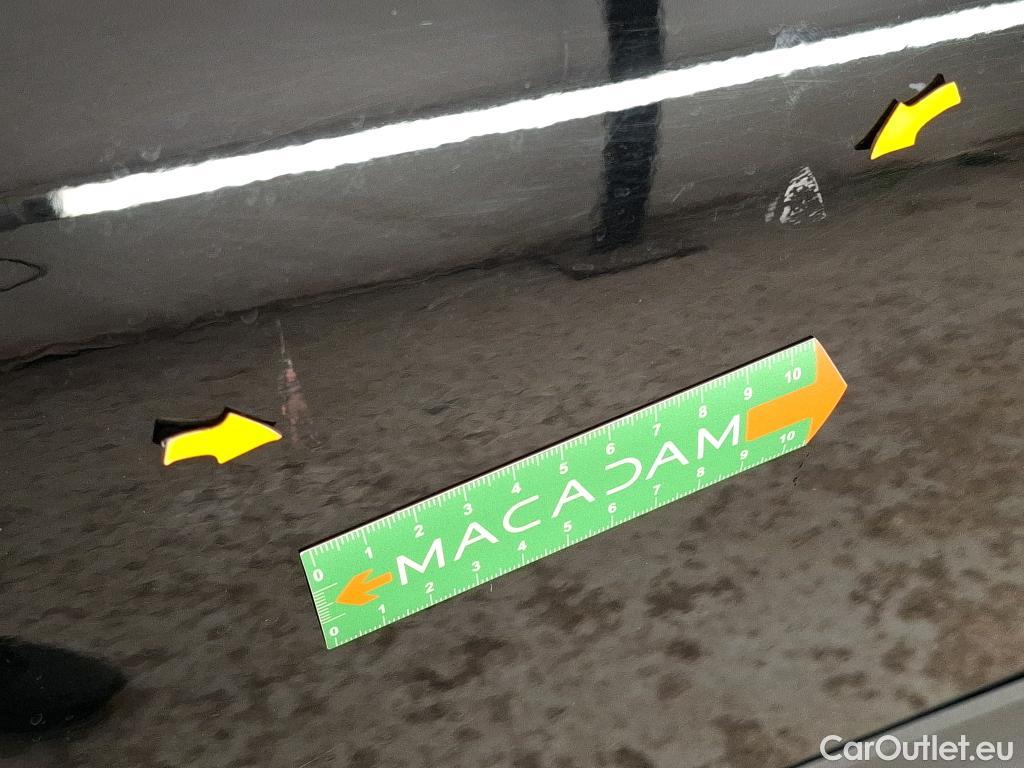  Citroen  C3  Société Feel Nav 1.2 PureTech 80CV BVM5 E6 #27