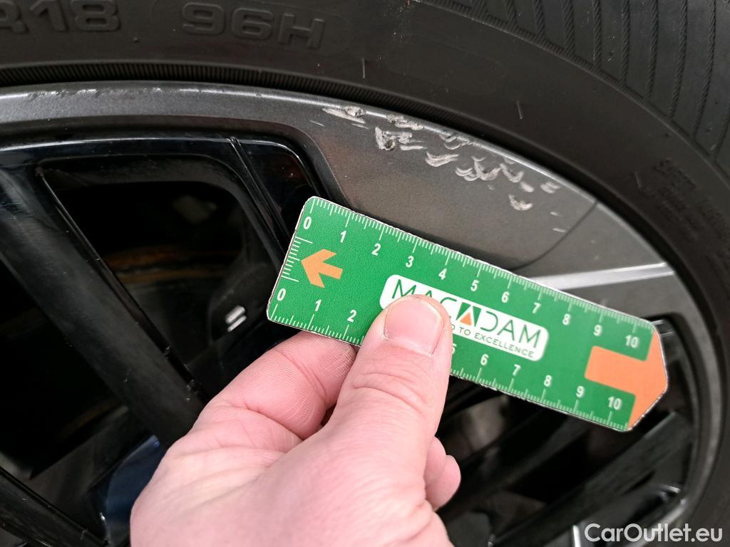  Citroen  C4 CITROEN  X / 2022 / 4P / Berline PureTech 130 S&S EAT8 Feel Pack #32