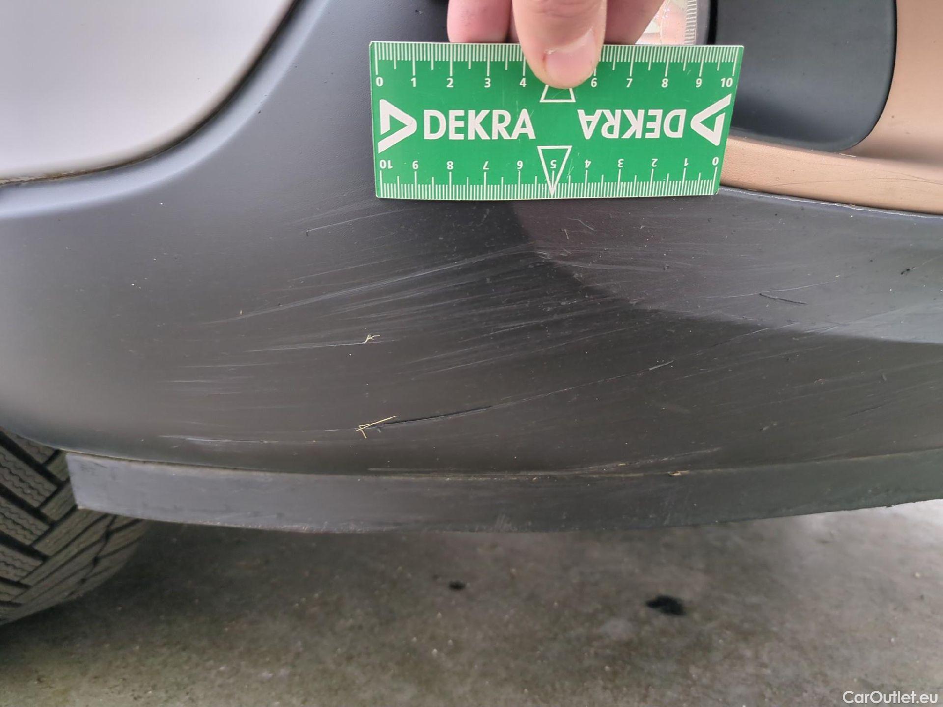  Citroen  C3  C-Series 1.5 BlueHDI 100CV BVM6 6E #13