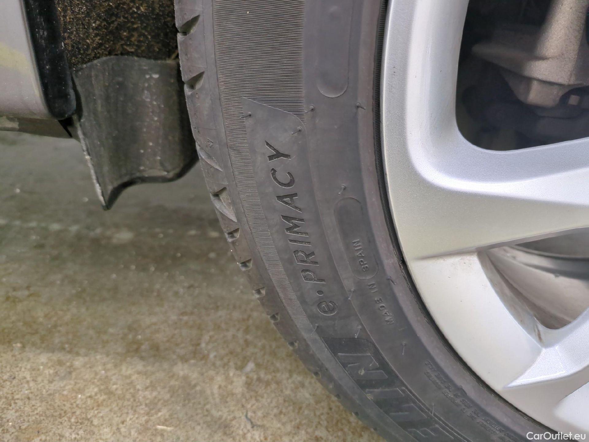  Cupra  Formentor CUPRA  / 2020 / 5P / SUV 1.4 e-HYBRID 204ch DSG6 Business Edition #8