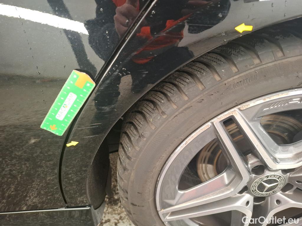  Mercedes  A-Klasse MERCEDES-BENZ Classe A Berline / 2018 / 4P / Berline A 200 d AMG Line 8G-DCT #19