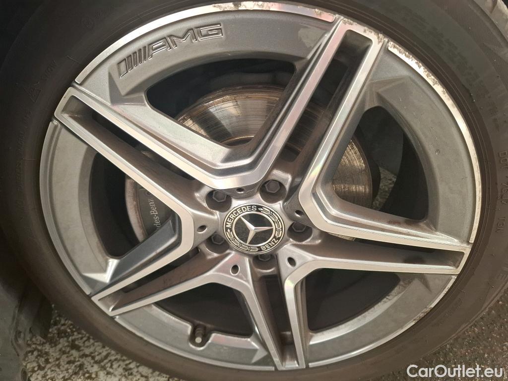  Mercedes  A-Klasse MERCEDES-BENZ Classe A Berline / 2018 / 4P / Berline A 200 d AMG Line 8G-DCT #27