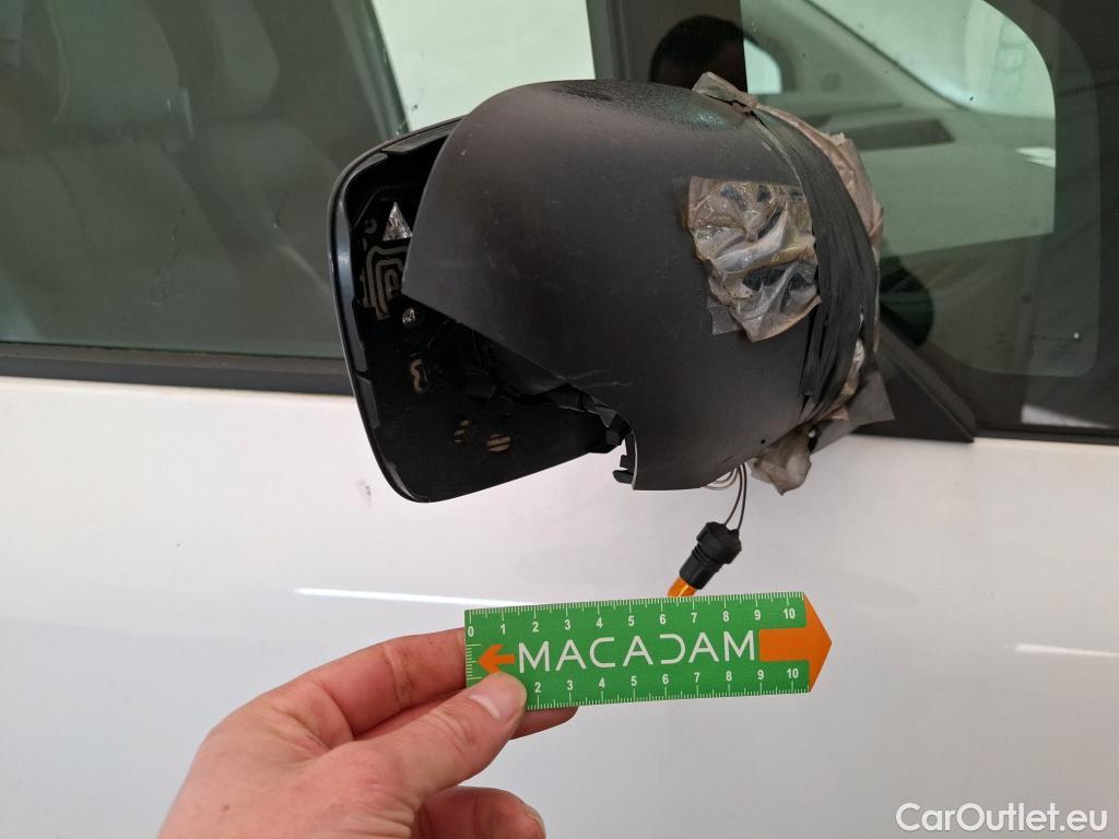  Renault  Kangoo RENAULT  / 2021 / 4P / Fourgonnette GD CONFORT - BLUE DCI 95 #42