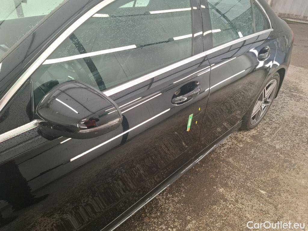  Mercedes  A-Klasse MERCEDES-BENZ Classe A Berline / 2018 / 4P / Berline A 200 d AMG Line 8G-DCT #12