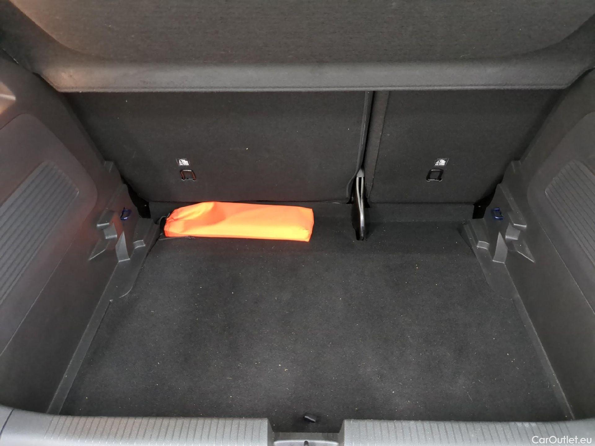  Opel  Crossland  X Business Elegance 1.2 Turbo 110CV BVM6 E6d #6