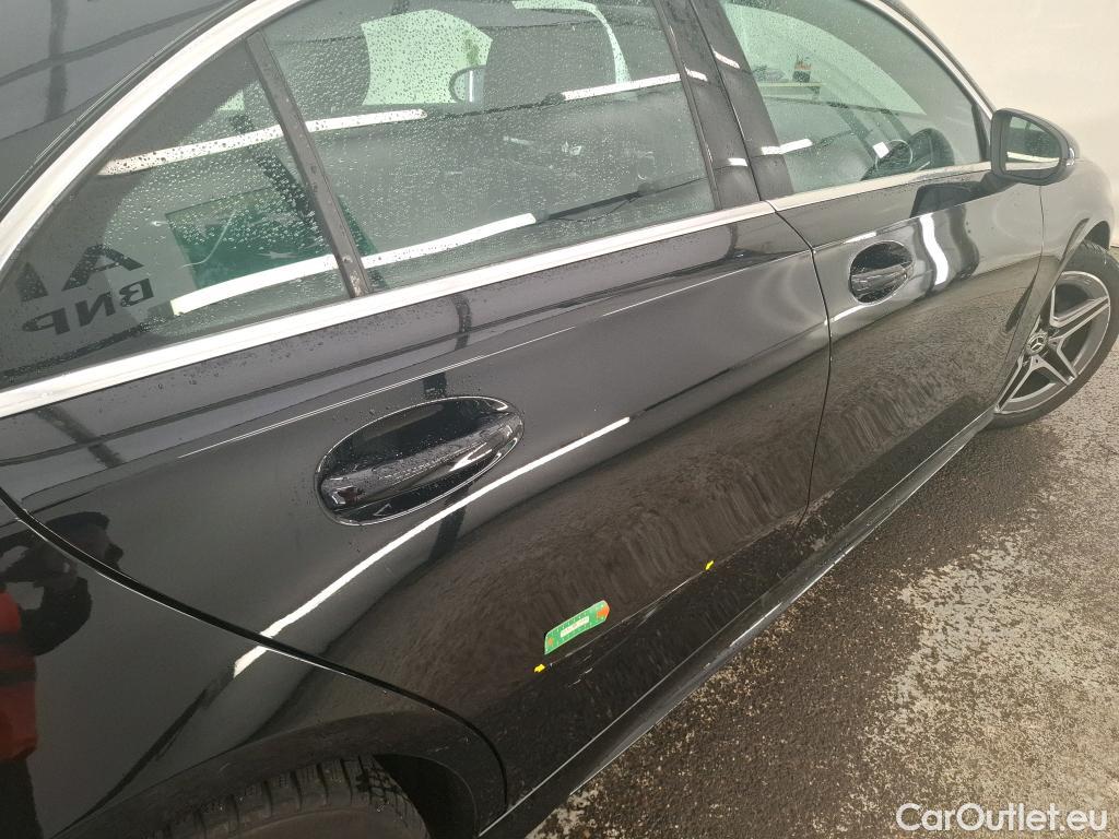  Mercedes  A-Klasse MERCEDES-BENZ Classe A Berline / 2018 / 4P / Berline A 200 d AMG Line 8G-DCT #20