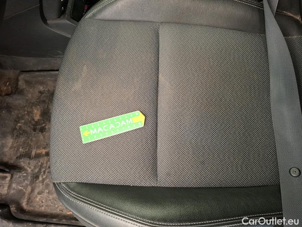  Renault  Kangoo RENAULT  / 2021 / 4P / Fourgonnette GD CONFORT - BLUE DCI 95 #49