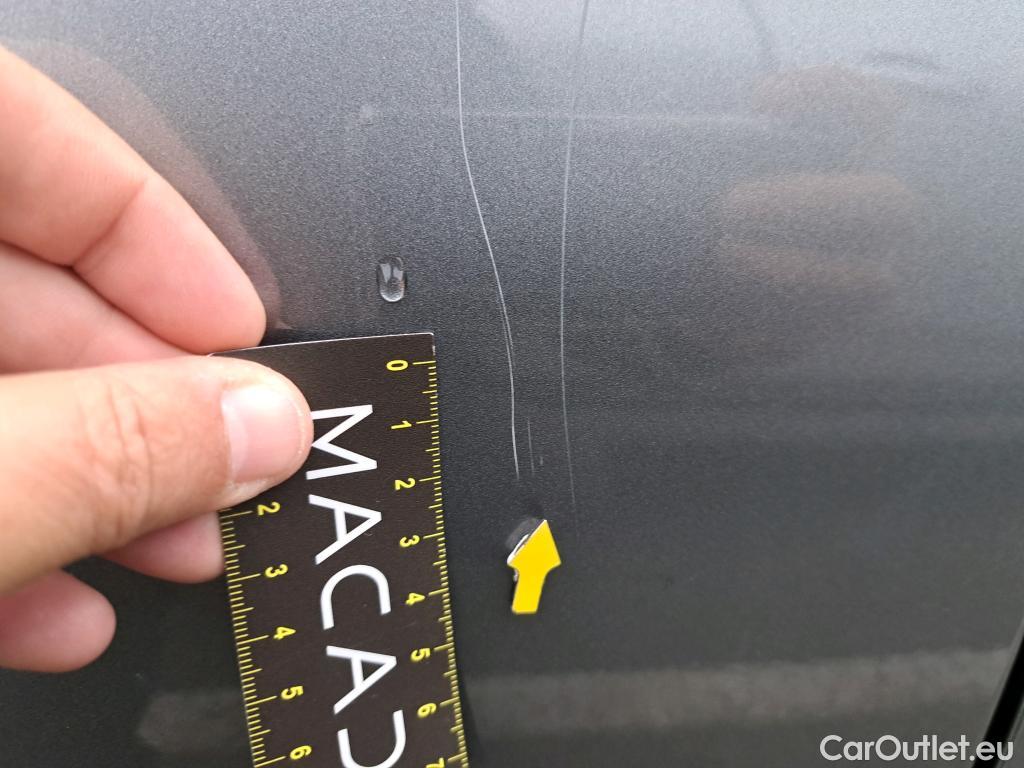  Nissan  Juke NISSAN  / 2019 / 5P / Crossover DIG-T 114 BVM6 Business Edition #4