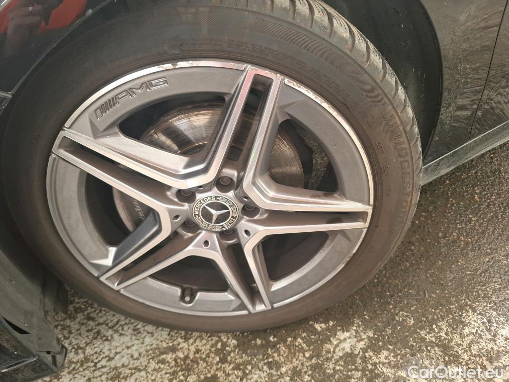  Mercedes  A-Klasse MERCEDES-BENZ Classe A Berline / 2018 / 4P / Berline A 200 d AMG Line 8G-DCT #22