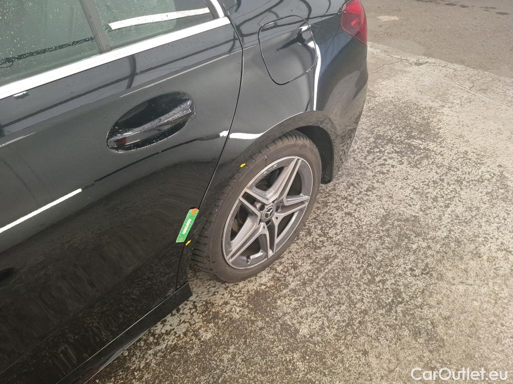  Mercedes  A-Klasse MERCEDES-BENZ Classe A Berline / 2018 / 4P / Berline A 200 d AMG Line 8G-DCT #18