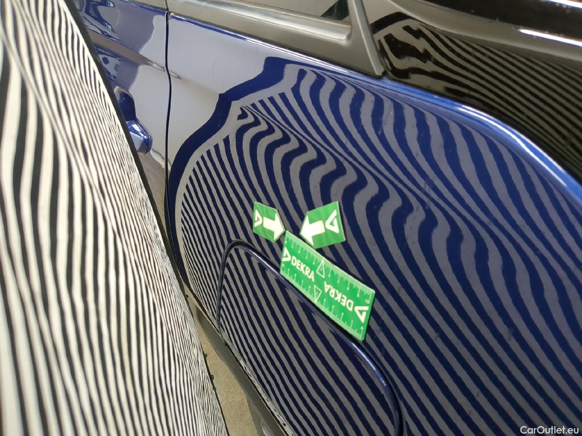  Opel  Crossland  X Business Elegance 1.2 Turbo 110CV BVM6 E6d #7